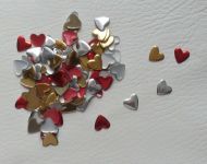 100 x 9mm Hotfix Iron on Nailheads Love Hearts, Mixed Red, Silver, Gold