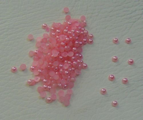 200 x 3mm Flat Back Pearls in Baby Pink